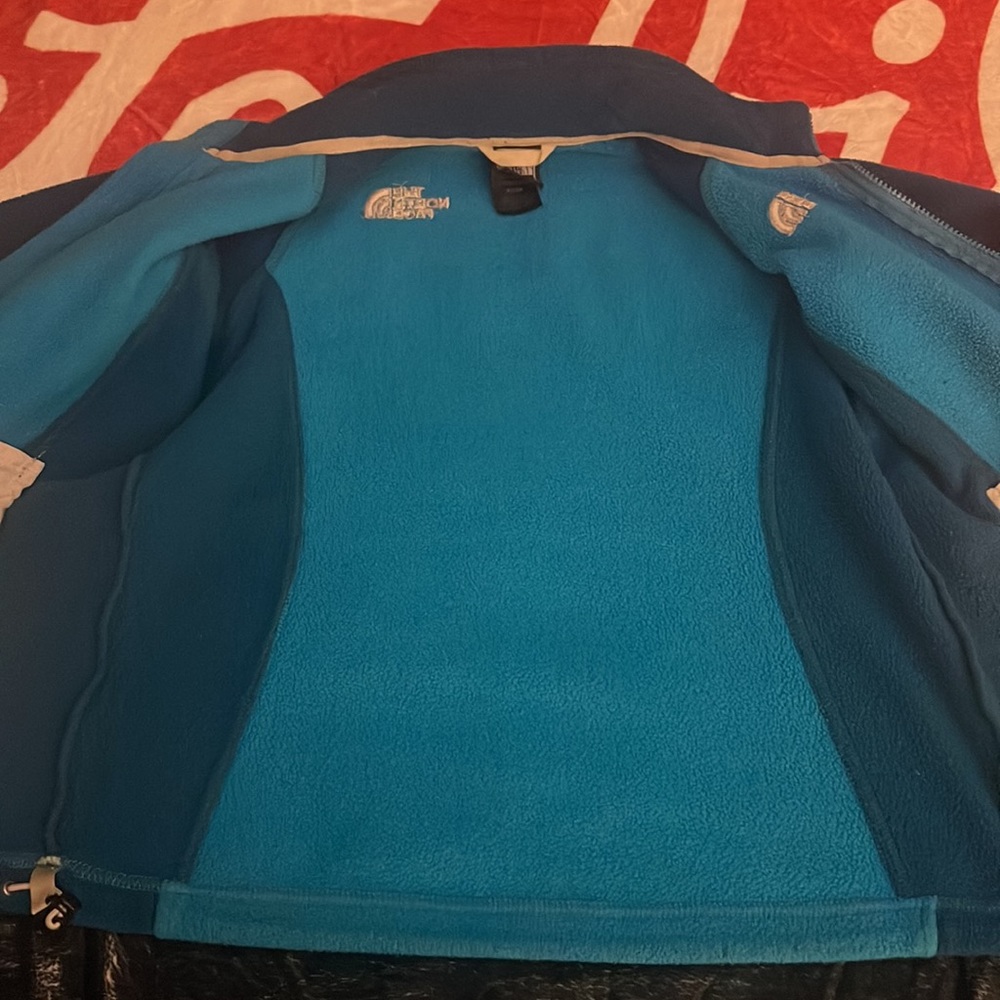 Blue North Face - Picture 6 of 9